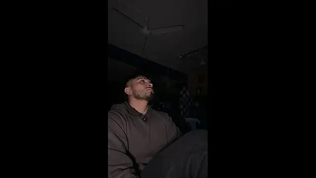 Snapshot of Beboteejoel chatting on September 25, 2025, 1:31 am Beboteejoel online show from September 25, 2025, 1:31 am