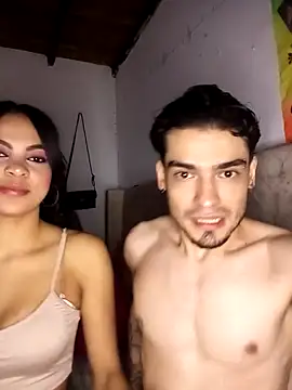 Snapshot of BlakeandRouse chatting on January 18, 2026, 2:04 am BlakeandRouse online show from January 18, 2026, 2:04 am