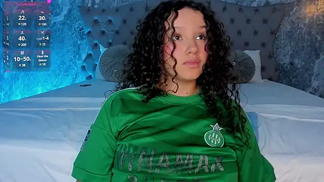 LucyLovelyy online show from February 19, 2025, 6:44 am