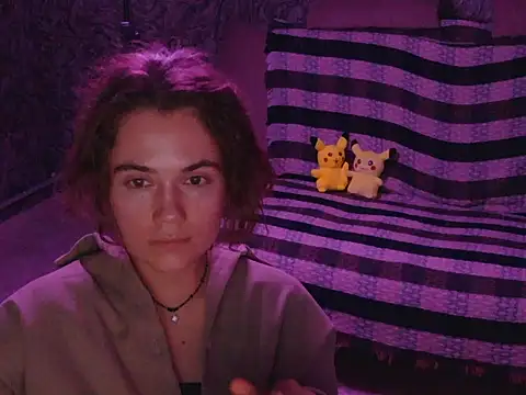 Snapshot of CurlyNed chatting on December 21, 2024, 8:32 pm CurlyNed online show from December 21, 2024, 8:32 pm