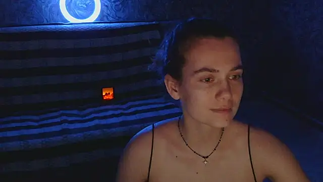 Snapshot of CurlyNed chatting on December 23, 2024, 4:50 pm CurlyNed online show from December 23, 2024, 4:50 pm