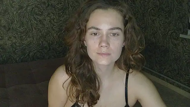 Snapshot of CurlyNed chatting on January 14, 2025, 2:43 pm CurlyNed online show from January 14, 2025, 2:43 pm