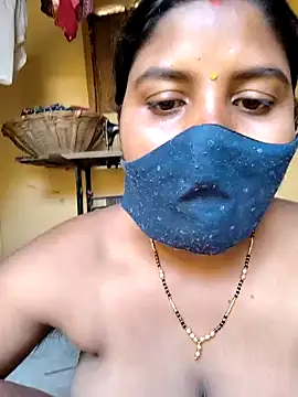 Snapshot of sweet_suman chatting on February 8, 2025, 8:31 am sweet suman online show from February 8, 2025, 8:31 am