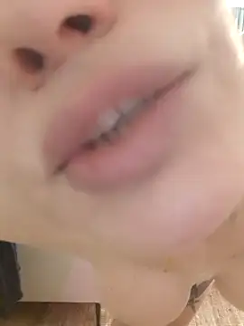 Snapshot of TransEVA34 chatting on January 17, 2025, 11:18 pm TransEVA34 online show from January 17, 2025, 11:18 pm