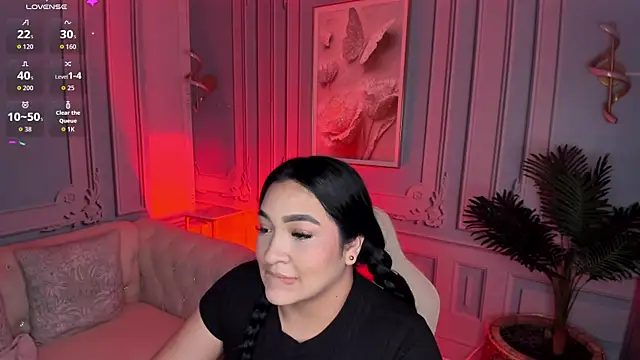 stefany duque1  online show from January 10, 2026, 2:46 am