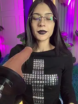 Abbydreams  online show from March 28, 2026, 6:51 pm