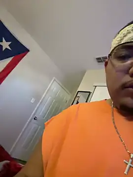 cloudy couple444 online show from February 2, 2025, 3:07 pm