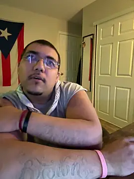 cloudy couple444 online show from February 8, 2025, 11:12 am