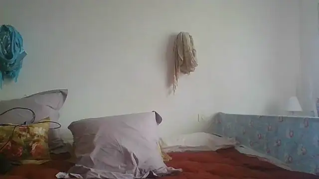 BELLAMORGANE1 online show from January 28, 2025, 3:14 pm