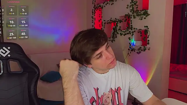 RobertAndLinela online show from March 1, 2026, 5:20 am