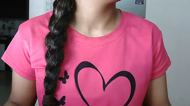 Somiya87 online show from March 27, 2026, 2:17 am