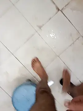 Snapshot of playboyz77 chatting on December 25, 2024, 4:44 am playboyz77 online show from December 25, 2024, 4:44 am