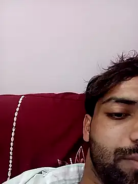 Snapshot of playboyz77 chatting on January 7, 2025, 10:32 am playboyz77 online show from January 7, 2025, 10:32 am