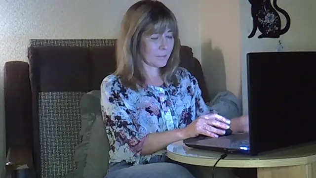 EllaJohnsonX online show from March 7, 2026, 4:26 pm