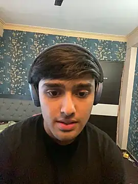 Snapshot of sunny49477 chatting on January 2, 2025, 8:06 am sunny49477 online show from January 2, 2025, 8:06 am