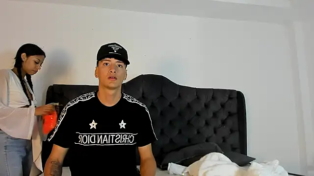 two milkyway online show from October 9, 2025, 12:25 pm