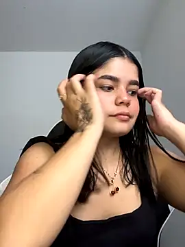 pretty angela1 online show from September 10, 2025, 8:53 pm