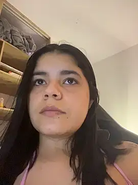 pretty angela1 online show from February 13, 2026, 2:29 am