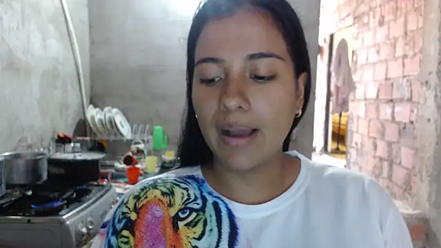 Coral0403 online show from February 22, 2025, 6:08 pm