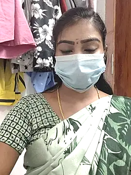 Snapshot of meena_27 chatting on February 20, 2025, 4:03 pm meena 27 online show from February 20, 2025, 4:03 pm