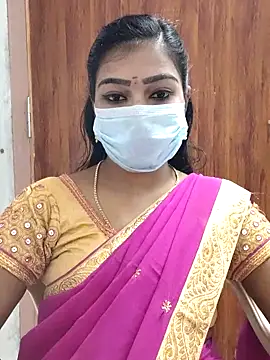 Snapshot of meena_27 chatting on March 11, 2025, 11:33 am meena 27 online show from March 11, 2025, 11:33 am