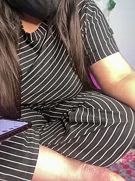 tanvihot2 online show from September 30, 2025, 4:12 pm