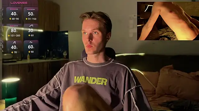 Leonnextdoor online show from April 19, 2026, 6:21 pm