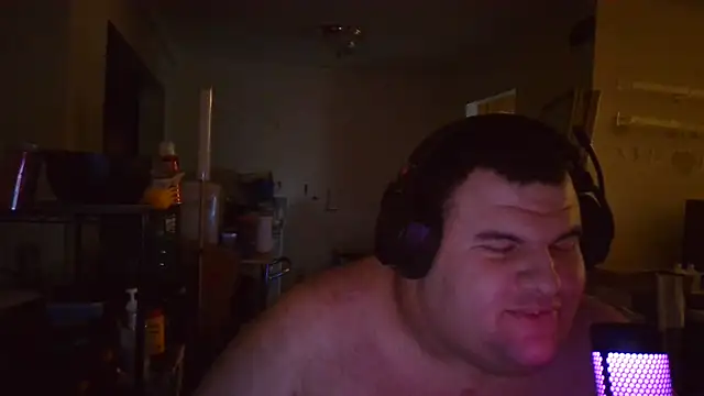 Snapshot of Hackensackneil chatting on December 28, 2024, 9:42 am Hackensackneil online show from December 28, 2024, 9:42 am