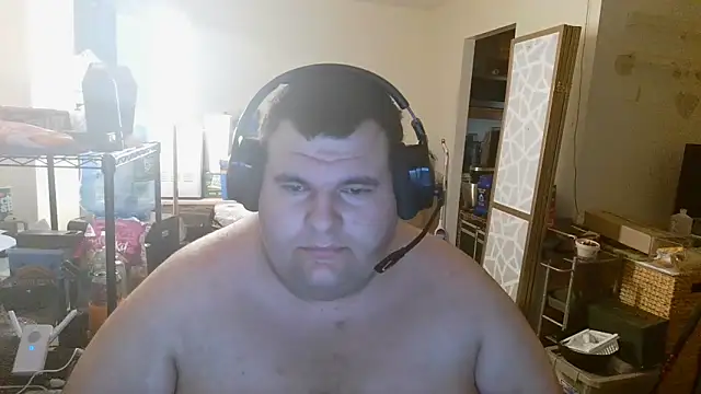 Snapshot of Hackensackneil chatting on January 7, 2025, 3:46 am Hackensackneil online show from January 7, 2025, 3:46 am