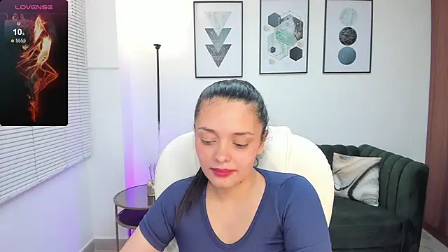 amelia cherry online show from February 6, 2025, 2:58 pm