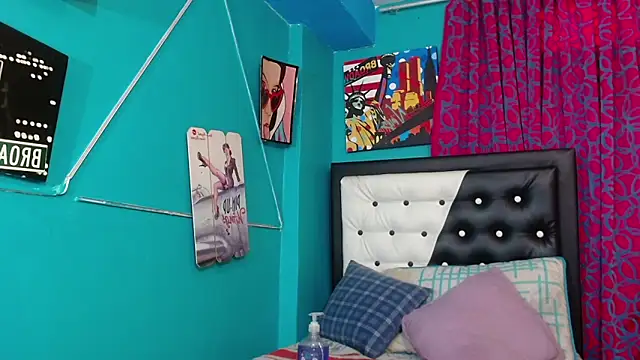 valerie mase online show from February 3, 2025, 4:31 pm