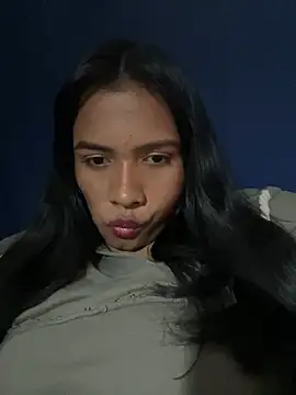 Ninabrunette18 online show from February 19, 2025, 2:44 pm