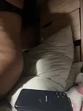 Ninabrunette18 online show from March 20, 2025, 7:14 am