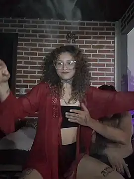 Phann J Casal online show from November 19, 2025, 11:27 pm