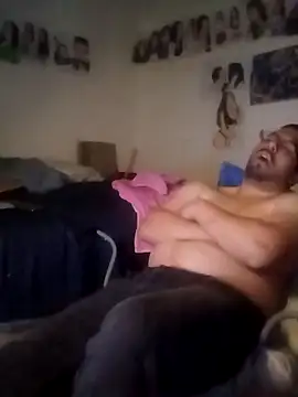 k1oudE online show from November 7, 2025, 4:07 pm