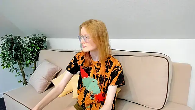 Snapshot of ElizabethHarpper chatting on February 11, 2025, 8:05 am ElizabethHarpper online show from February 11, 2025, 8:05 am