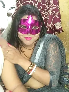 Hot muskaan online show from March 7, 2025, 5:28 pm