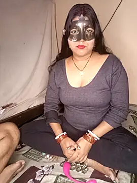 Hot muskaan online show from December 16, 2025, 5:40 pm