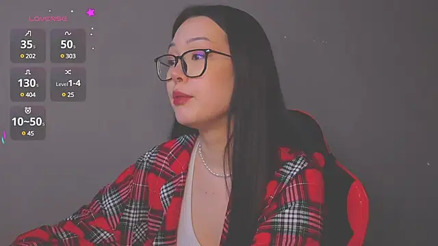 kittenrisha online show from February 11, 2025, 12:16 pm