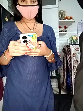 Best-Couple online show from February 10, 2025, 9:58 am