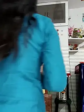 Best-Couple online show from October 7, 2025, 3:04 am