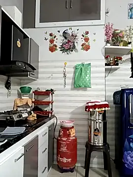 Best-Couple online show from February 27, 2026, 3:39 am