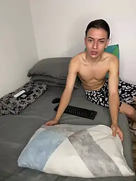 Young latin master777 online show from January 15, 2025, 3:07 pm