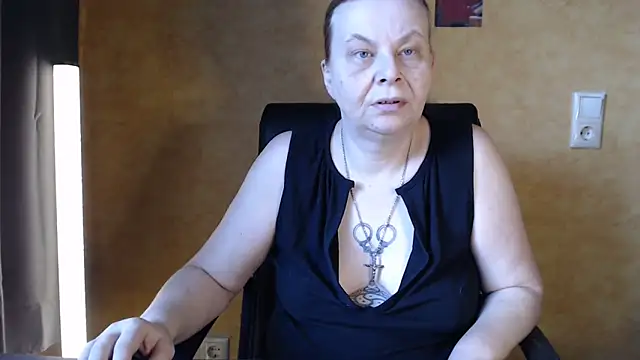 Sweet Phoenix online show from October 2, 2025, 6:20 am