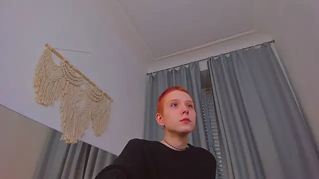 Snapshot of Iris_Pastels chatting on February 27, 2025, 3:59 pm Iris Pastels online show from February 27, 2025, 3:59 pm