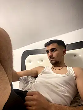 Snapshot of Demonpull69 chatting on November 30, 2025, 5:39 pm Demonpull69 online show from November 30, 2025, 5:39 pm