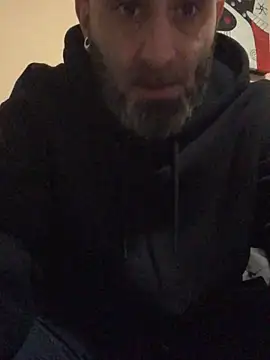 josueswvillaA1 online show from December 3, 2025, 8:07 pm