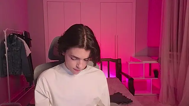 b0y fantasy online show from February 23, 2025, 6:56 pm