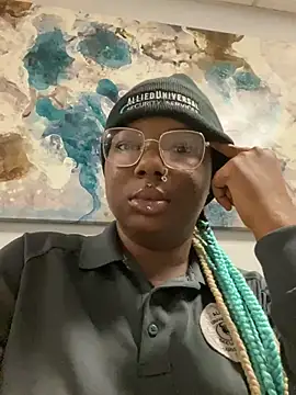 DamnBubbles online show from January 19, 2025, 3:08 am