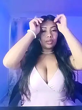 PaulaOrtiz 1 online show from December 31, 2024, 2:14 pm